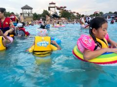 -西安华夏文旅水世界