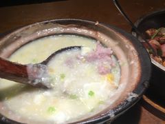 窝蛋牛肉粥-南拳十三姨·潮汕砂锅粥(世纪金源店)