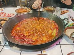 -巴卤社老火锅(财富店)