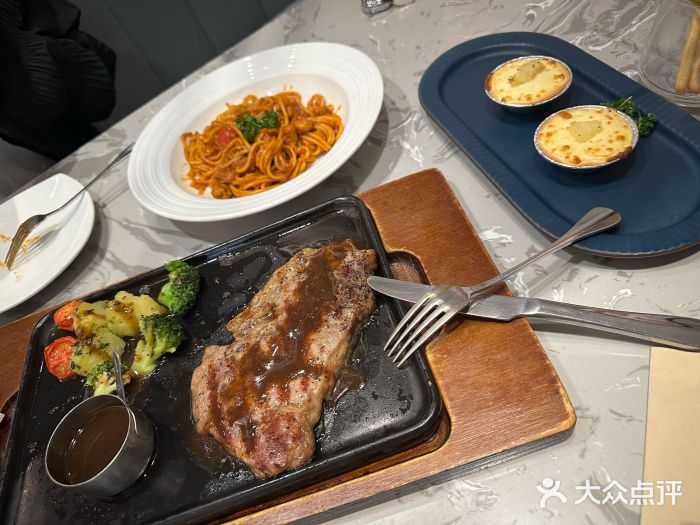 必胜客(WOW梦之城店)图片