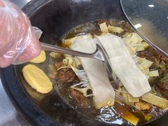 -屯老二农家铁锅炖·行业领军者(梅江店)