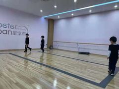 -彼得潘星学院·小模特·小主播