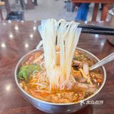打卡传说中好吃的周成芝螺狮粉！？！