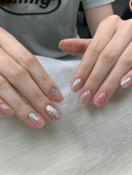 -芊屿芊浔美甲