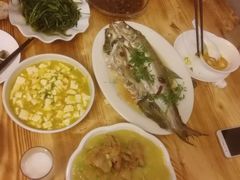 -君豪蟹都·湖景·农家乐(蟹舫苑店)