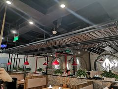 大堂-叶派龙虾•招牌香辣蟹·海鲜(中海国际店)