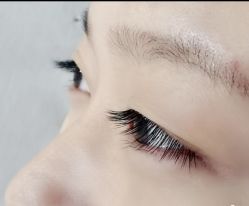 -七月美睫 美甲