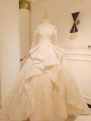 点击看大图 -GRACE KELLY婚纱与礼服(北京店)
