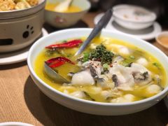 酸菜鱼-宽鲜锅贴家常菜(永旺东部购物中心香港中路店)