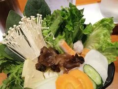 -呷哺呷哺(星光天地店)