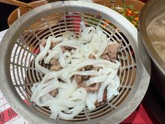 -潮汕·草根牛肉档(上海荟聚城市集市店)