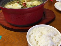 -周鱼小馆石锅酸菜鱼(活力汇店)