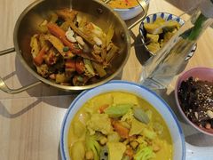 山城麻辣素香锅-轻蔬不用等·素食(江苏路店)