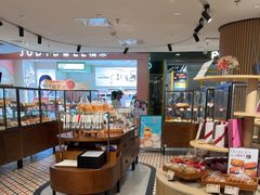 -CARINO BAKERY&CAFE(人广来福士店)