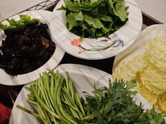 -天宜隆蘑菇宴火锅(石景山旗舰店)