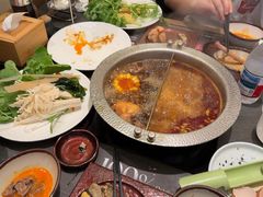 -牛YO寿喜烧·铁板烧和牛火锅自助(市府恒隆店)