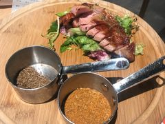 炭烧猪颈肉-小大董·烤鸭(凤凰汇店)