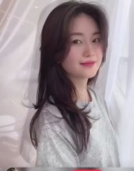 -变画·发型STUDIO