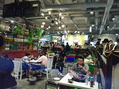 大堂-钢管厂歆瑞源油卤串串香(春熙路太古里店)