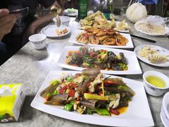 -四川小胡子海鲜(丁村万人海鲜广场店)