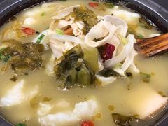 -周鱼小馆石锅酸菜鱼(活力汇店)