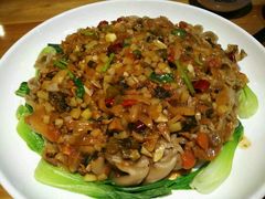 酸菜莜面栲栳栳-味窑餐厅