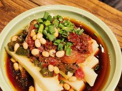 -亮欢寨酸汤鱼(沙冲路店)