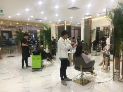 大厅-3AM HAIR SALON烫发染发接发