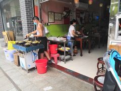 -荣记煲仔饭(高庙路店)