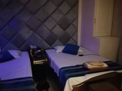 -都悦君豪足浴推拿(华府大道店)