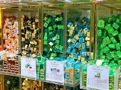 -VENCHI 闻绮(北京国贸商城店)