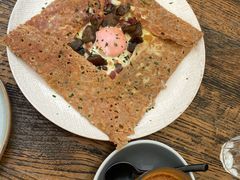 鸡蛋蘑菇熏肉荞麦可丽饼-RAC BAR(安福路店)