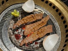 -山川小町·极番烧肉(新地假日广场店)
