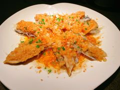 -蝴蝶里·粤菜·点心(滨江龙湖店)
