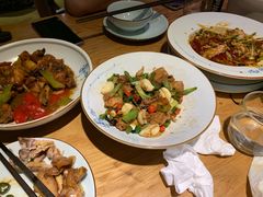 -伊喜饺子·烤鸭(五道口学院路店)