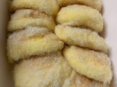 鳕鱼小贝-鲍师傅糕点(江苏路店)