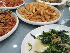 -天新园饭店