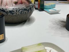 -红鼎豆捞·非遗鲍皇汤火锅(宝丰路店)