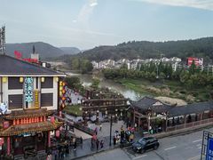 -老唐三下锅 ·张家界地标美食(溪布街店)