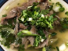 生烫牛肉-冯烫烫跷脚牛肉·川菜小馆(武胜西街店)