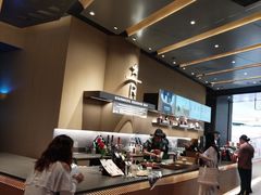 -星巴克臻选(上海合生汇1F店)