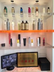 -Z.X HAIR SALON张新美业
