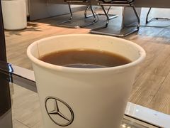 -奔驰北京极光星徽(四元桥店)