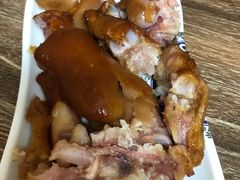 熏猪手-高老板特色刀削面