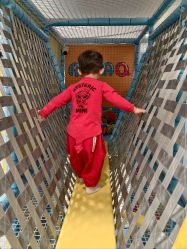 -玩童会芝麻街奇趣乐园(世博源店)