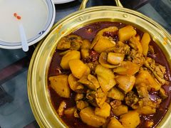 -牛一嘴·兰州牛肉面·大盘鸡(财富中心店)