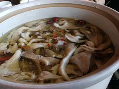 -口袋鸭砂煲火锅(解放路店)