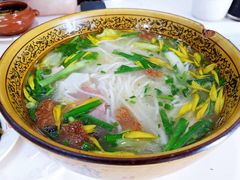 -桥香园云南过桥米线(金马碧鸡店)