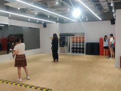 -乐刻运动健身(蓝润摩里中心店)