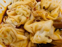 -继红顺河抄手名小吃